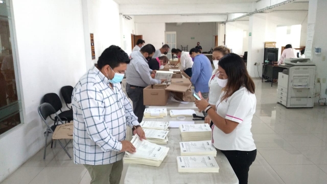 INE Morelos entregó listados nominales a partidos políticos con registro nacional