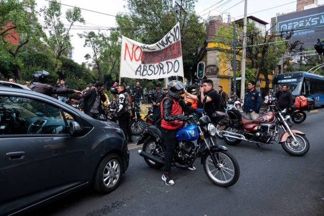 Motociclistas provocan caos en CDMX: ¿Por qué protestan?
