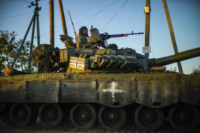 EU envía ayuda a Ucrania: incluye tanques y misiles por 400 millones de dólares