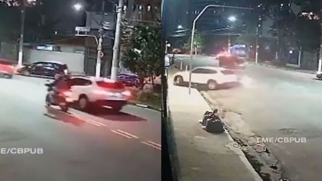 Mujer atropella a dos motociclistas para evitar asalto