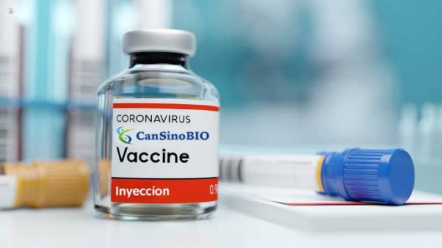 Cofepris retrasa liberación de vacunas CanSino.