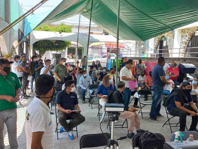 La SMyT acercó el servicio al municipio de Yecapixtla para que los usuarios no se trasladaran hasta Cuernavaca a causa de la pandemia.