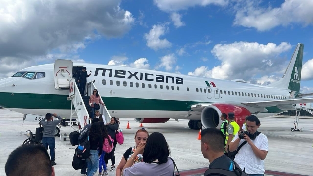 Primer vuelo de Mexicana aterriza en Tulum tras desvío en Mérida