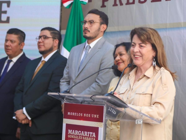 Margarita González Saravia presentó a nuevos integrantes de su gabinete. 