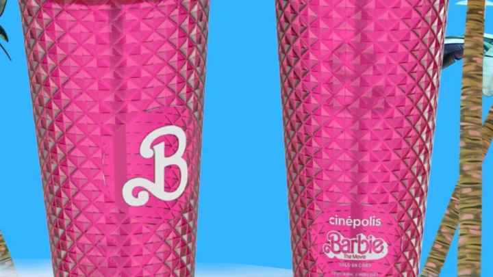 La &#039;Mafia de Barbie&#039;: Escasez de vasos promocionales y reventa causa caos