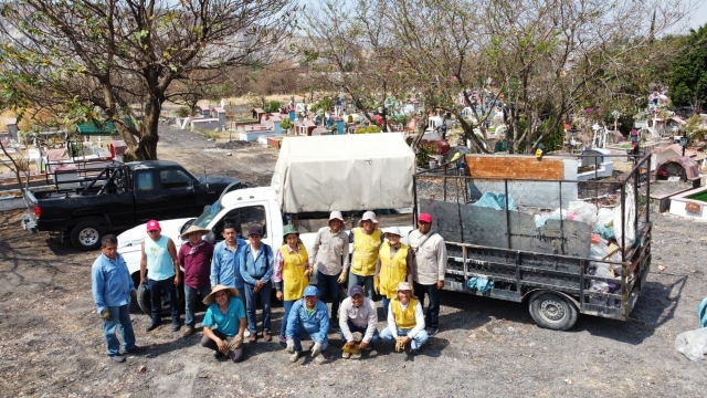 Gobierno de Jiutepec y SSM realizan limpieza de panteones municipales