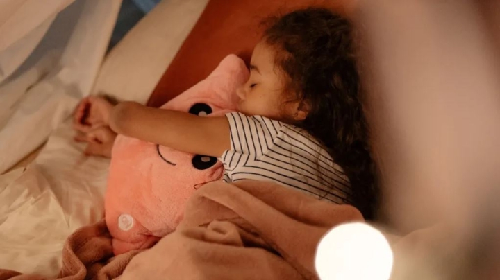 Qué hacer para que tus hijos duerman bien, según el método Montessori