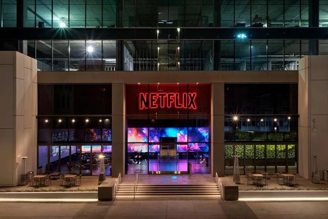¿De vuelta a Blockbuster?: Netflix planea abrir tiendas físicas