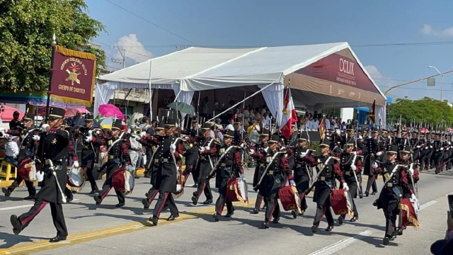 El desfile del 30 de septiembre que se realiza en Cuautla es uno de los más grandes e importantes del estado.