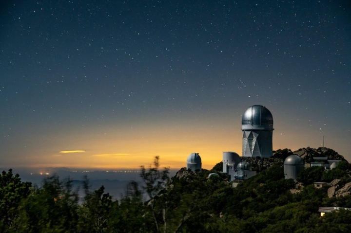 Proyecto internacional libera datos de casi 2 millones de objetos astronómicos