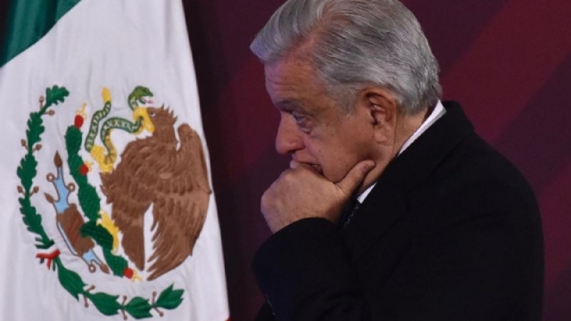 AMLO envía condolencias a familia del coronel emboscado y asesinado en Michoacán