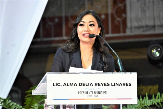 Rinde su primer informe de gobierno la alcaldesa de Atlatlahucan Alma Reyes 
