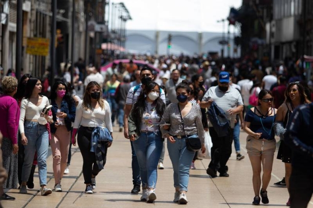 Quinta ola de COVID-19 en México: ¿Por qué las personas se están volviendo a contagiar?