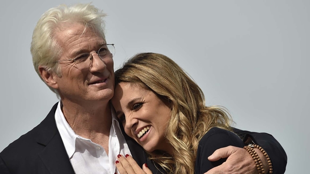 Alejandra y Richard Gere brillan como agentes de cambio al recibir el ELLE Eco Award