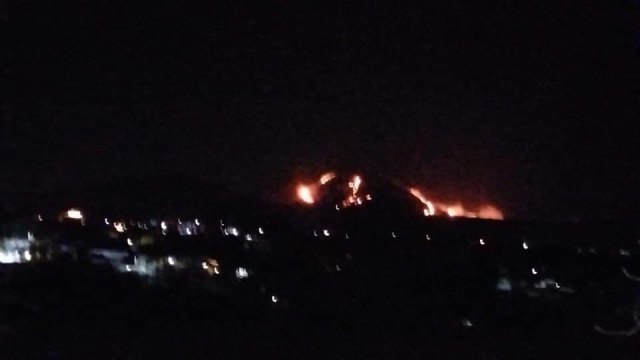 Monitorea CEECA incendio en el cerro de Atlacholoaya, en Xochitepec