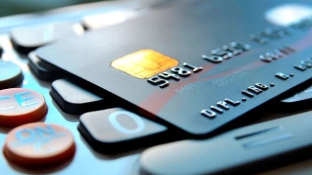 Las tarjetas de crédito también están siendo afectadas por la escasez de chips