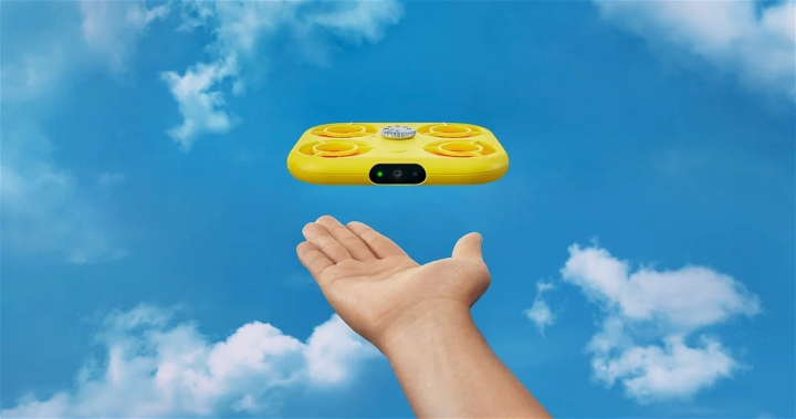 Snapchat presentó una cámara voladora para selfies