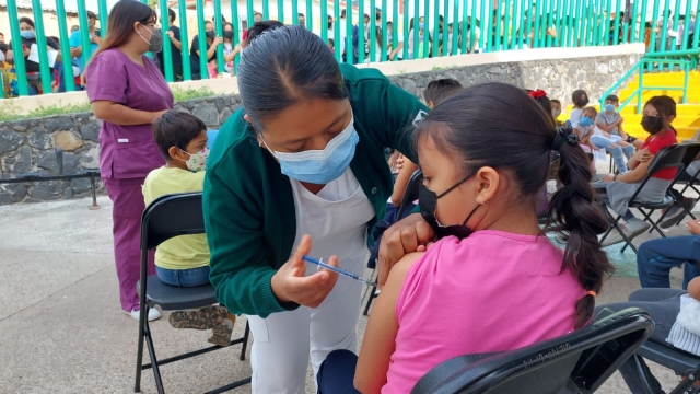 Se reanuda vacunación de niñas y niños de Jiutepec