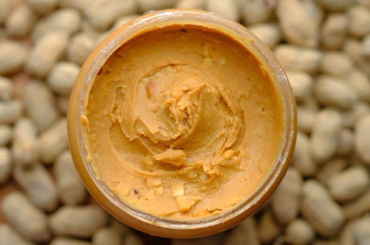 Descubre cómo la crema de cacahuate potencia tu crecimiento muscular