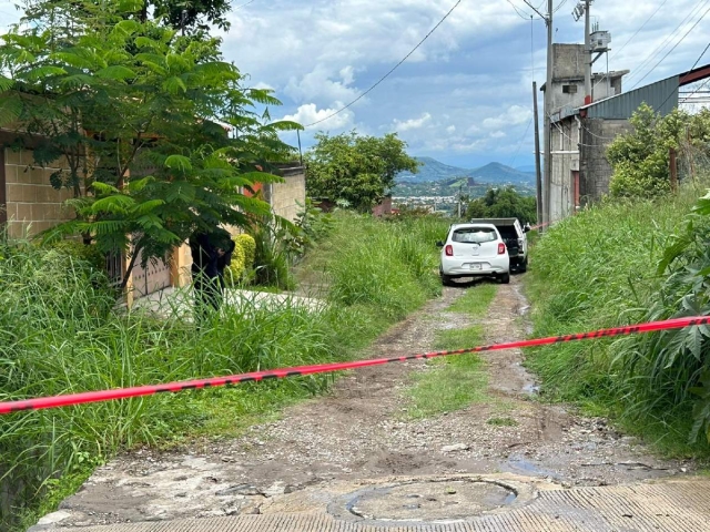 Las víctimas fueron encontradas en una calle de terracería.