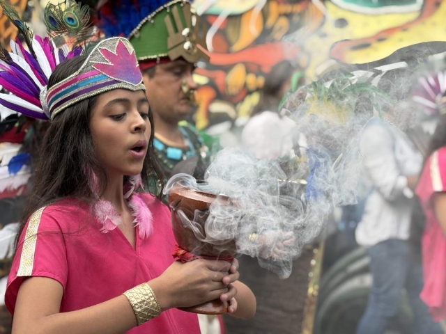 El Reto al Tepozteco es la fiesta más importante de Tepoztlán, y en este año congregó a cientos de visitantes que fueron testigos de una celebración que explora en la identidad de la comunidad local.