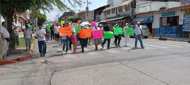 Los manifestantes caminaron por la avenida Insurgentes.