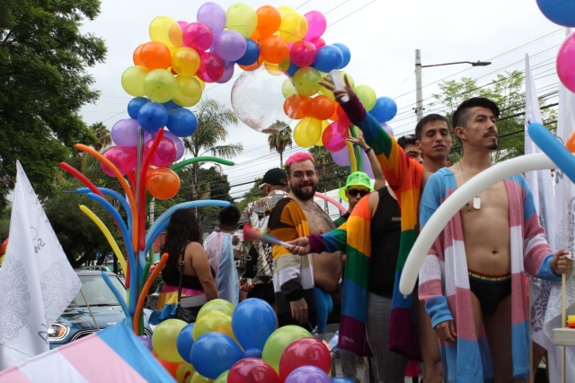 Realizan &#039;Caravana Cuernavaca Pride 2021&#039;