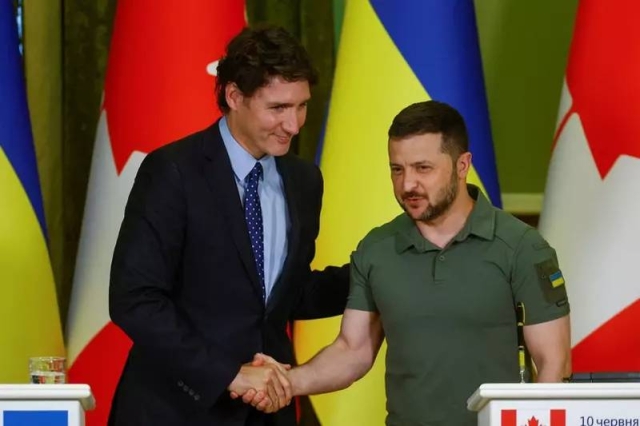 Zelenski llegó a Canadá para reunirse con Trudeau