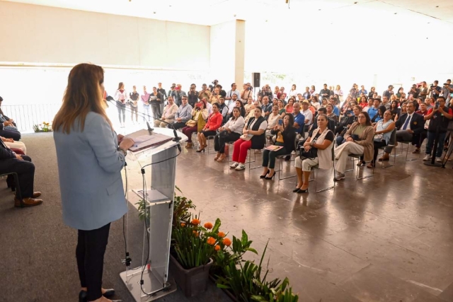 Margarita González Saravia sostuvo un encuentro con titulares de instituciones de asistencia públicas y privadas. 