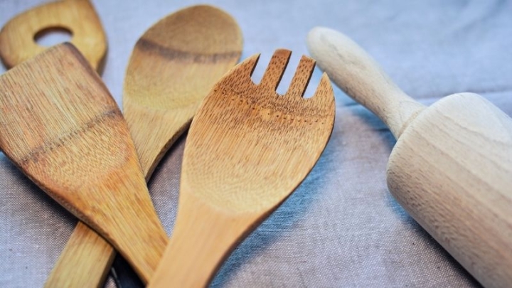 Tips para aprender a limpiar correctamente los utensilios de madera