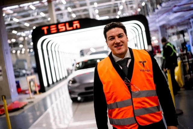 En unas 10 semanas, arrancará construcción de planta de Tesla: Samuel García