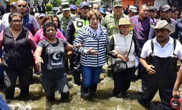 Delfina Gómez enfrenta reclamos por inundaciones en Chalco