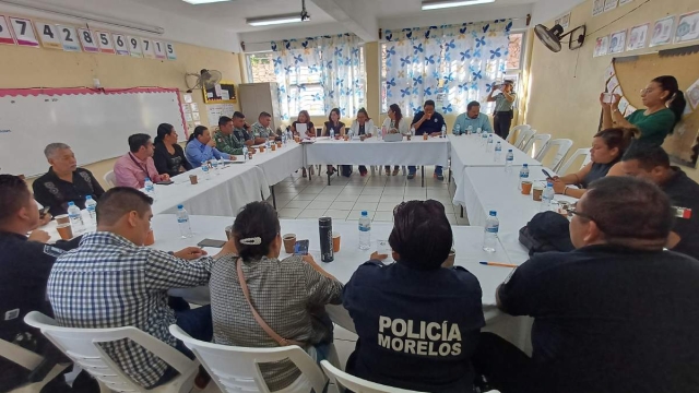 Diversas autoridades participaron en la sesión.