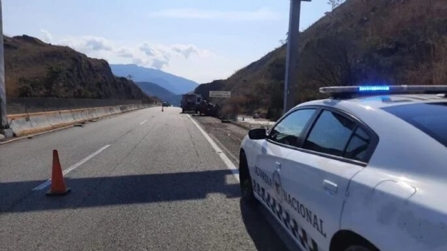 Ataques armados en Autopista del Sol dejan tres personas muertas y una herida