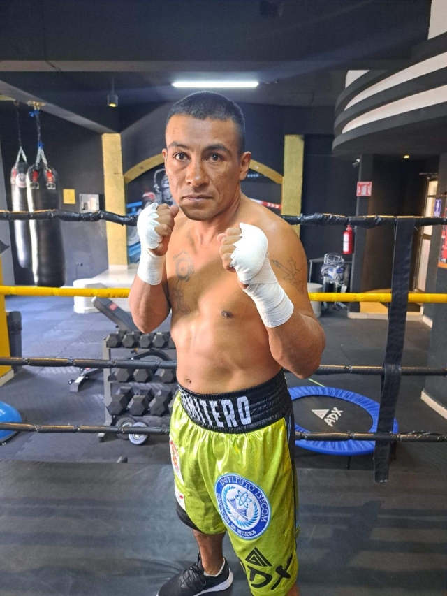 Walter Hernández va por su pelea número 22 como profesional.