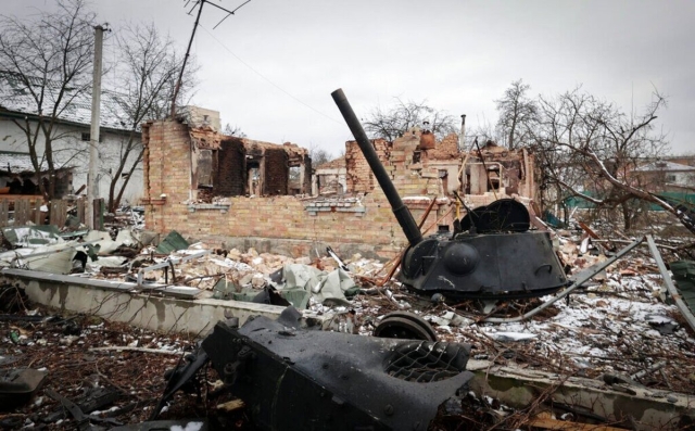Rusia reporta la muerte de 498 soldados; Ucrania de más de 2000 civiles