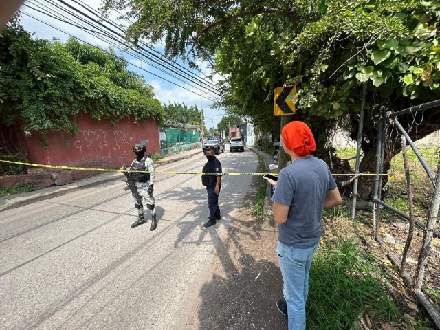  Un tramo del Par Vial estuvo cerrado hasta que retiraron los restos humanos.