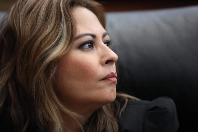 Pide Lucy Meza al fiscal Uriel Carmona que renuncie al cargo 