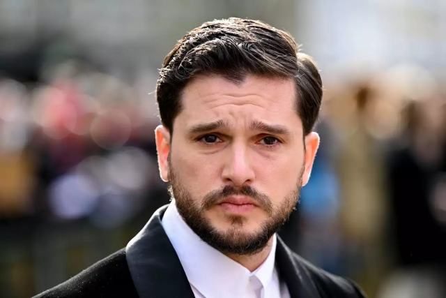 Kit Harington afirma que finalmente su talento destaca más que su apariencia