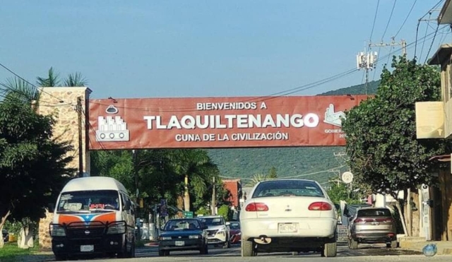 Se enfrentan policías y civiles en Tlaquiltenango