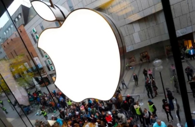 Apple recortará producción de iPhone SE y AirPods por situación en Ucrania