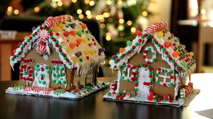 ¿Quieres hacer la tradicional casa de jengibre para Navidad? Sigue esta receta