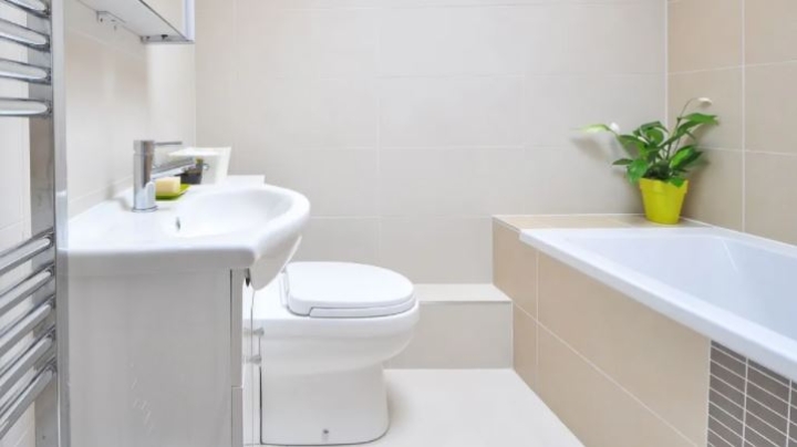 ¿Cómo blanquear la tina de baño? 4 Remedios caseros para dejarla impecable