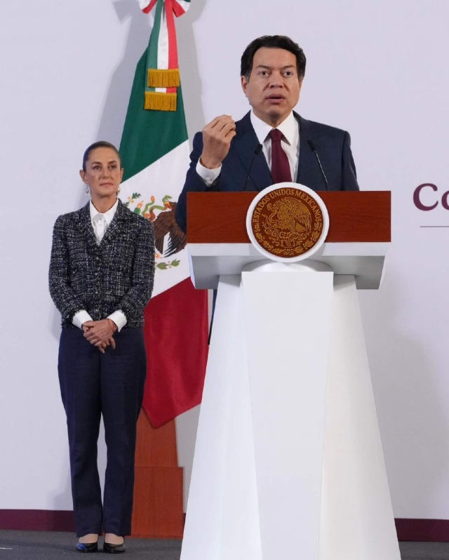 El titular de la SEP, Mario Delgado, presentó el programa en la conferencia de prensa matutina de la presidenta Claudia Sheinbaum. 