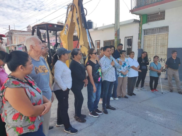 El alcalde informó que se vigilará el cumplimiento de los tiempos de ejecución para no demorar la obra.