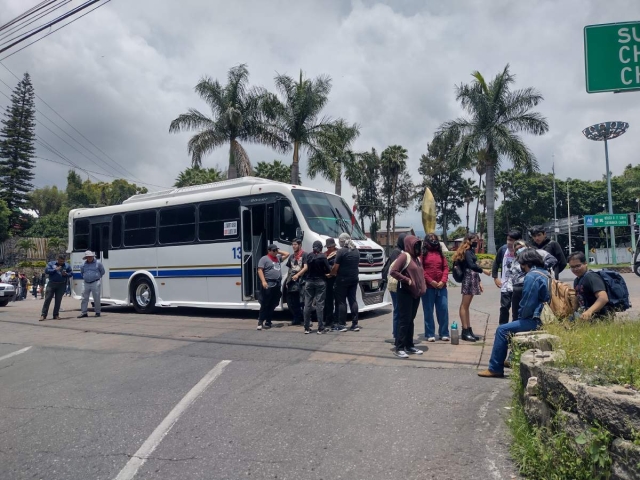 Injustificado, el bloqueo: transportistas