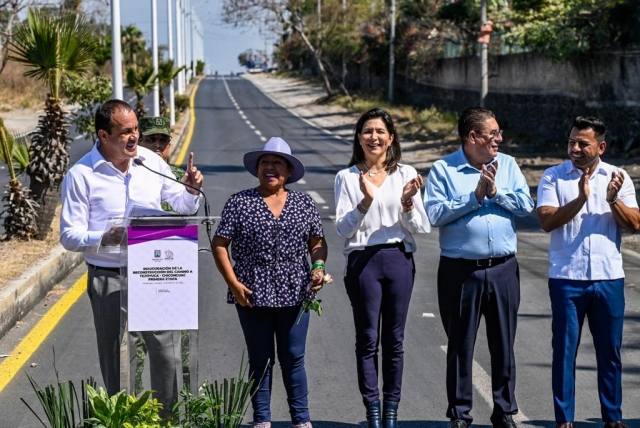 Inaugura Cuauhtémoc Blanco reconstrucción del camino Tezoyuca-Chiconcuac en Xochitepec