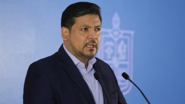 Nuevo León elige a Luis Enrique Orozco como gobernador Interino