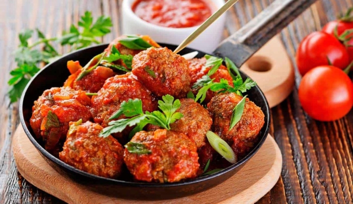 Prepara albóndigas de arroz en olla exprés: rápidas, económicas y llenas de sabor