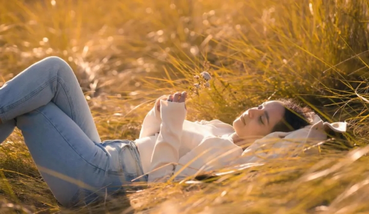 Slow living: el estilo de vida que apuesta por la calma y el bienestar, según la psicología